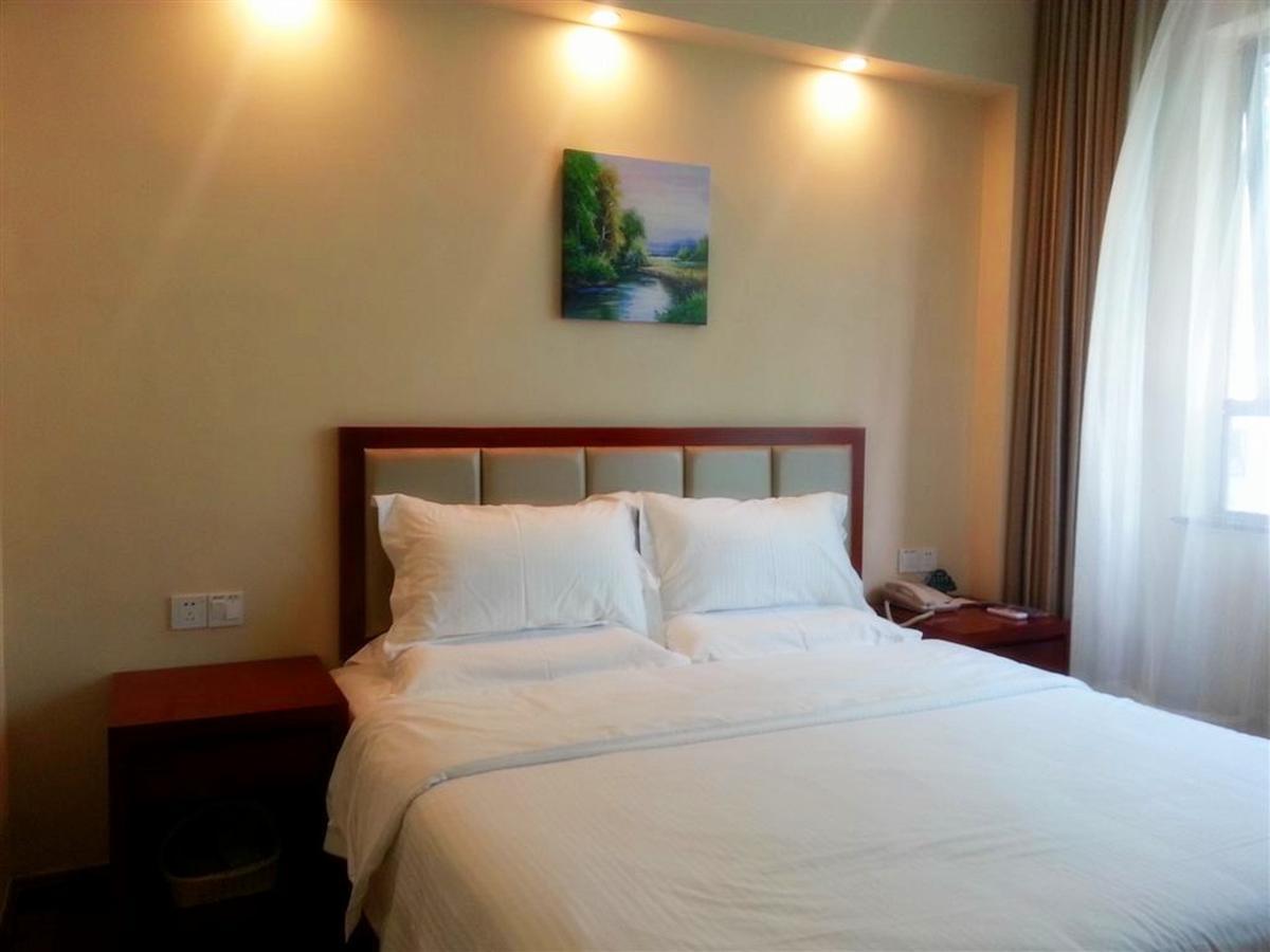 Greentree Inn Ningbo Cconvention Center East Bus Station Express Hotel Esterno foto